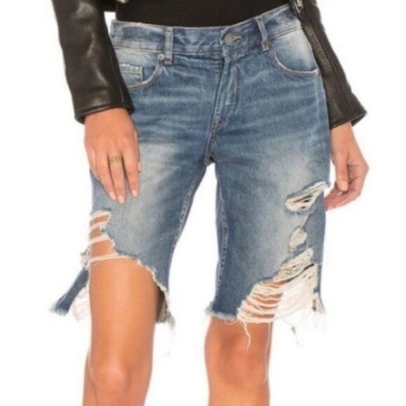 Blank NYC Poster Child denim destroyed boy shorts Bremuda Jean Shorts Jorts 24 - Picture 2 of 9